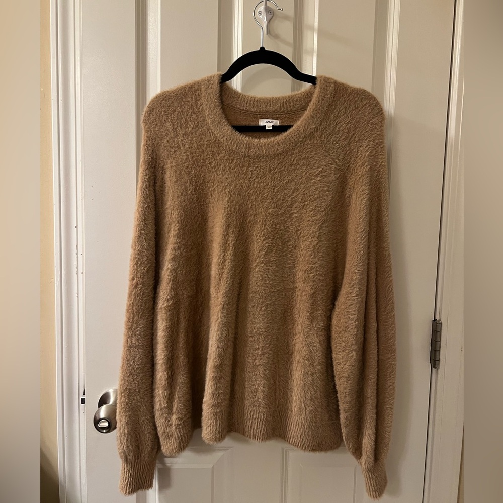Aerie Flurry Crew Sweater-Cappuccino color-size M